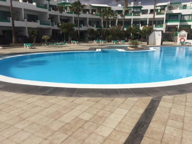 Reby Bastian Beach Costa Teguise Esterno foto